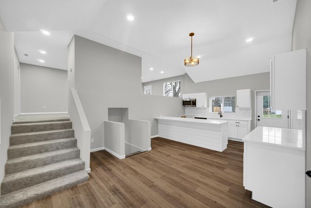 901 E 850 S, Hamlet, IN 46532