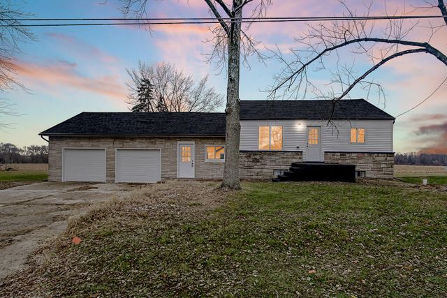 901 E 850 S, Hamlet, IN 46532