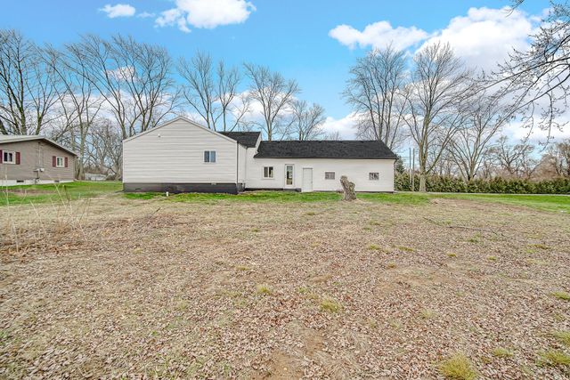 901 E 850 S, Hamlet, IN 46532