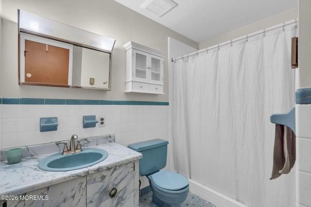 115 Langley Court, Toms River, NJ 08757