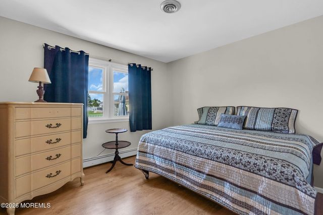 115 Langley Court, Toms River, NJ 08757