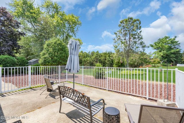 115 Langley Court, Toms River, NJ 08757