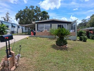 2611 CARPENTER PLACE, Leesburg, FL 34748