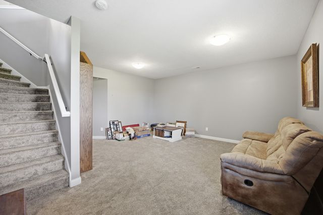 2420 3rd Avenue SE, Altoona, IA 50009