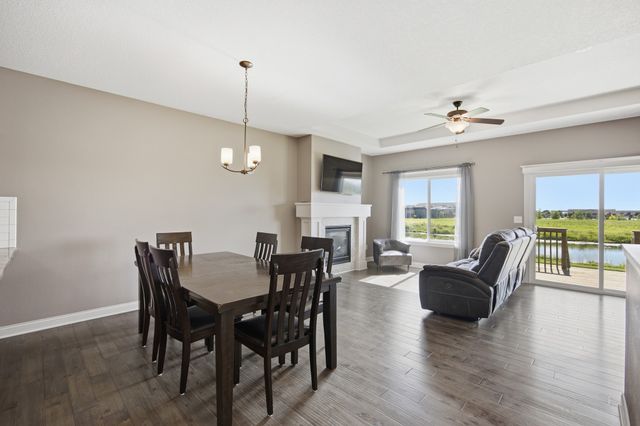 2420 3rd Avenue SE, Altoona, IA 50009