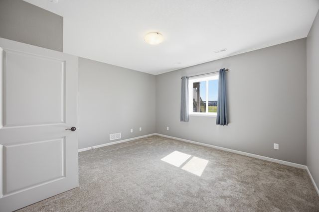 2420 3rd Avenue SE, Altoona, IA 50009