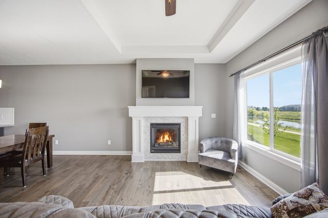 2420 3rd Avenue SE, Altoona, IA 50009