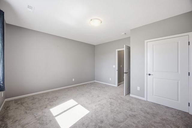 2420 3rd Avenue SE, Altoona, IA 50009