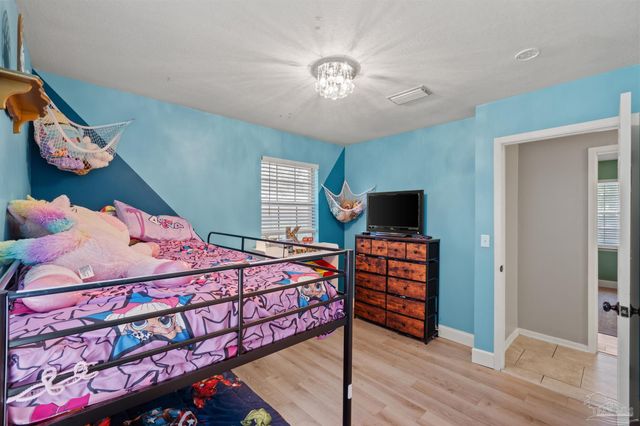 5236 Dellran Dr, Pace, FL 32571