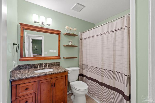 5236 Dellran Dr, Pace, FL 32571