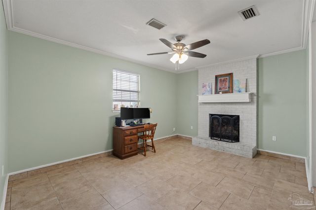 5236 Dellran Dr, Pace, FL 32571