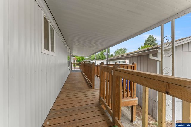 570 N 10th Av 6, Cornelius, OR 97113