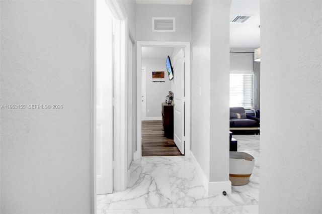 3455 NE 1st St, Homestead, FL 33033