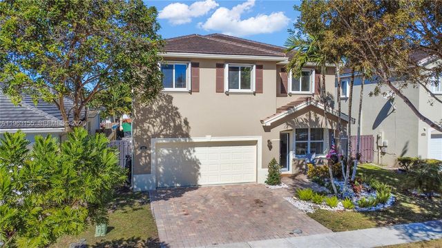 3455 NE 1st St, Homestead, FL 33033