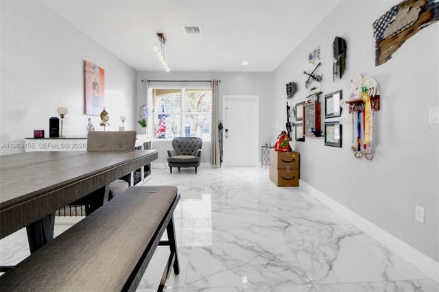 3455 NE 1st St, Homestead, FL 33033