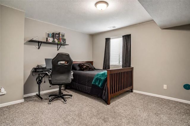 213 NE Hannah Court, Grain Valley, MO 64029