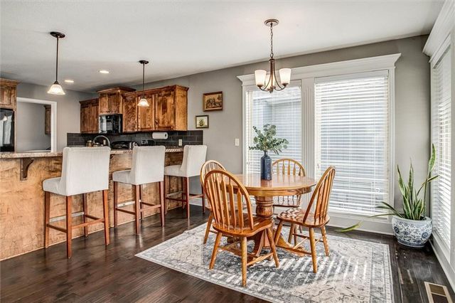 213 NE Hannah Court, Grain Valley, MO 64029