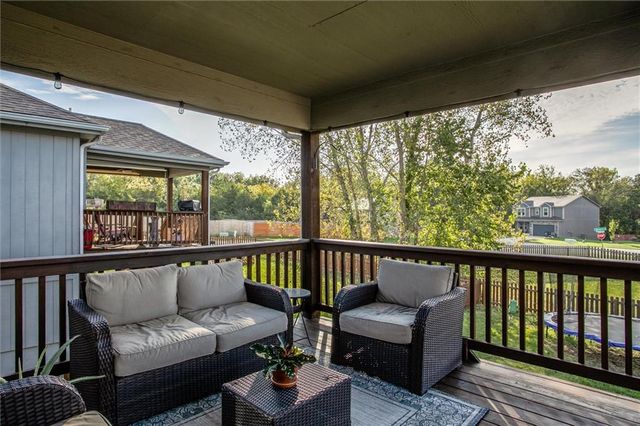 213 NE Hannah Court, Grain Valley, MO 64029