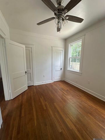 1828 Cloverdale Ave, Baton Rouge, LA 70808