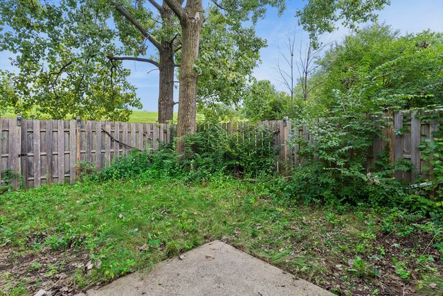 620 Olive Place, Bolingbrook, IL 60440