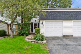 620 Olive Place, Bolingbrook, IL 60440