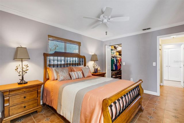 402 CIRCLEWOOD DRIVE H2-4, Venice, FL 34293