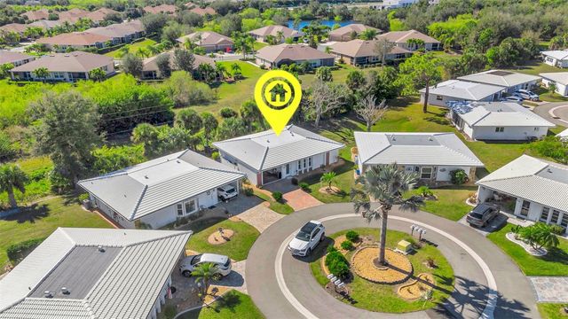 402 CIRCLEWOOD DRIVE H2-4, Venice, FL 34293