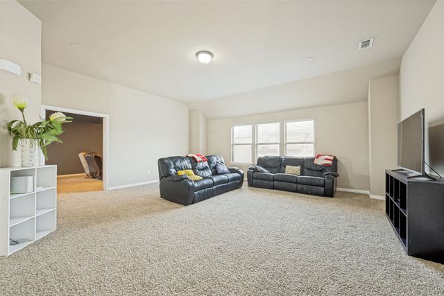604 Bentley Court, Roanoke, TX 76262