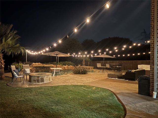 604 Bentley Court, Roanoke, TX 76262