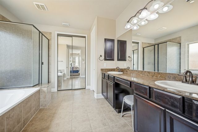 604 Bentley Court, Roanoke, TX 76262
