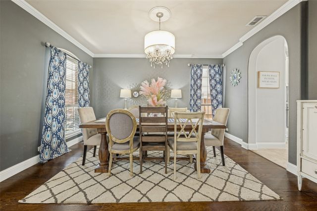 604 Bentley Court, Roanoke, TX 76262
