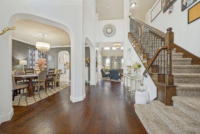 604 Bentley Court, Roanoke, TX 76262