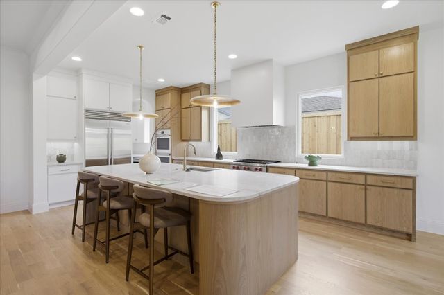 5043 Linnet Lane, Dallas, TX 75209