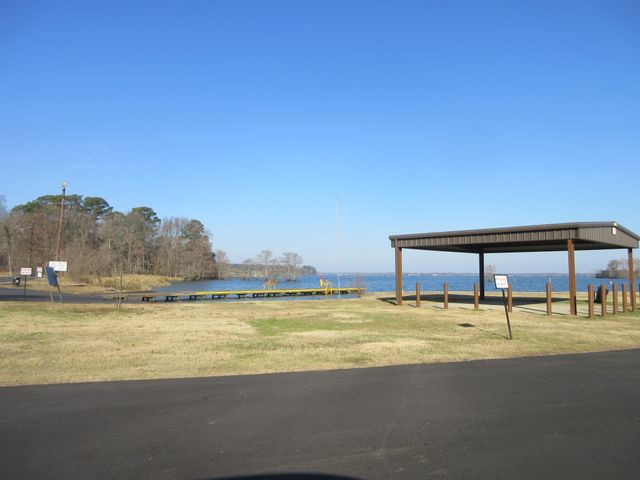 6259 S Lakeshore Drive, Shreveport, LA 71119