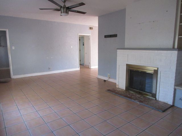 6259 S Lakeshore Drive, Shreveport, LA 71119