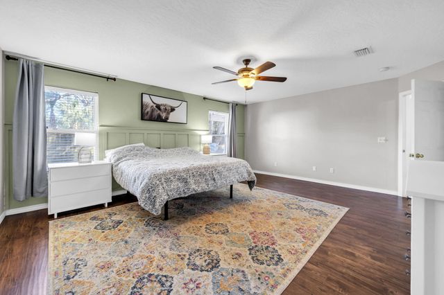 7 Snook Road, Mary Esther, FL 32569