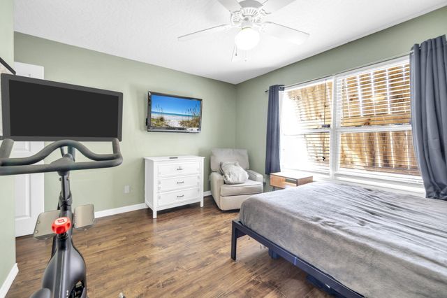 7 Snook Road, Mary Esther, FL 32569