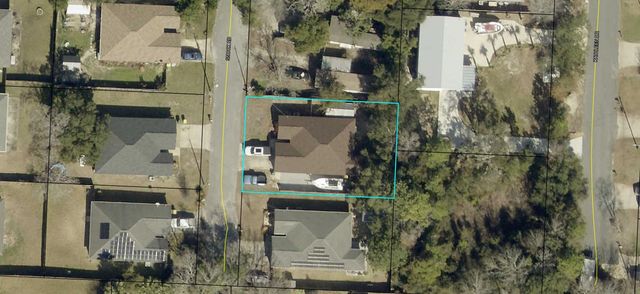 7 Snook Road, Mary Esther, FL 32569