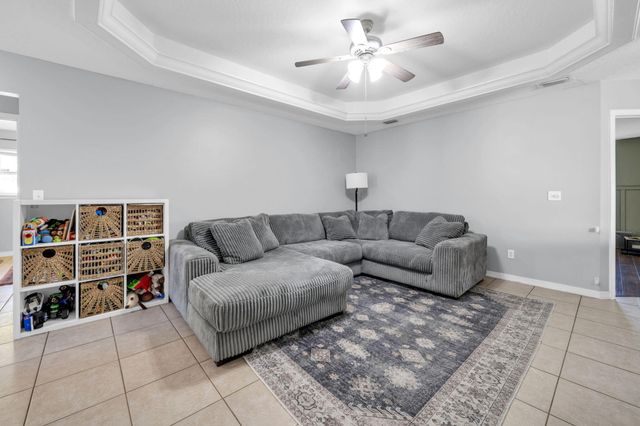 7 Snook Road, Mary Esther, FL 32569