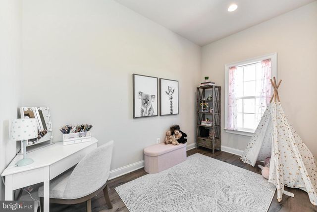 18030 MAINTREE FARM CT, Leesburg, VA 20175