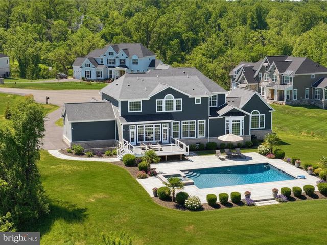 18030 MAINTREE FARM CT, Leesburg, VA 20175