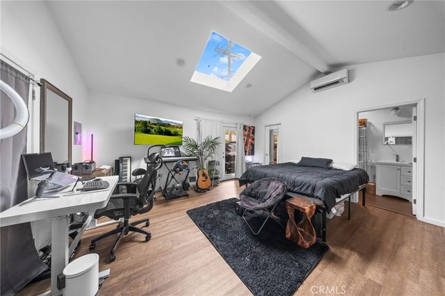 3858 S Hobart Boulevard, Los Angeles, CA 90062