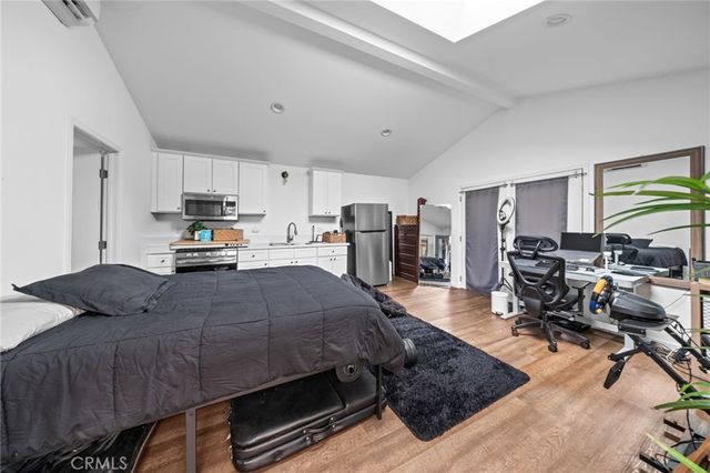 3858 S Hobart Boulevard, Los Angeles, CA 90062