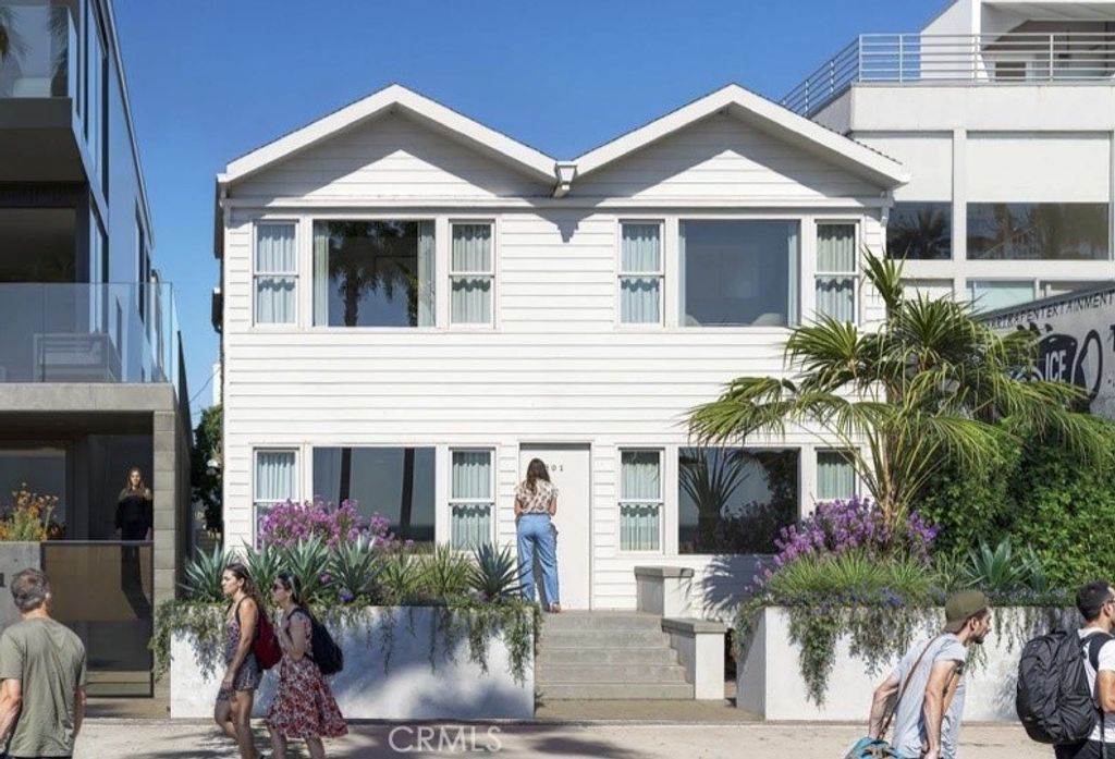 815 Ocean Front, Venice, CA 90291 — exterior