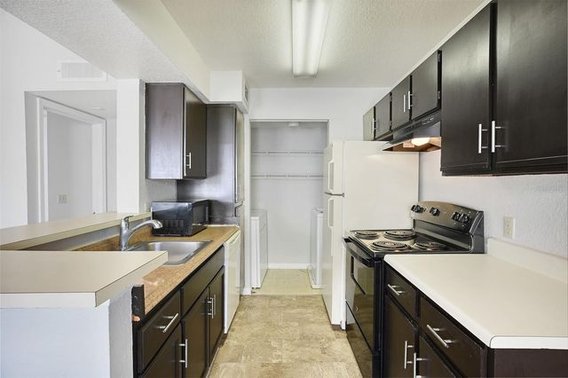 1029 S HIAWASSEE ROAD 2424, Orlando, FL 32835