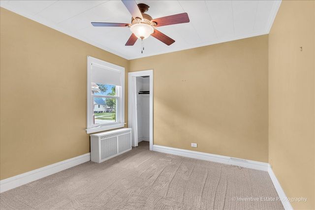 8101 White Avenue, Lyons, IL 60534