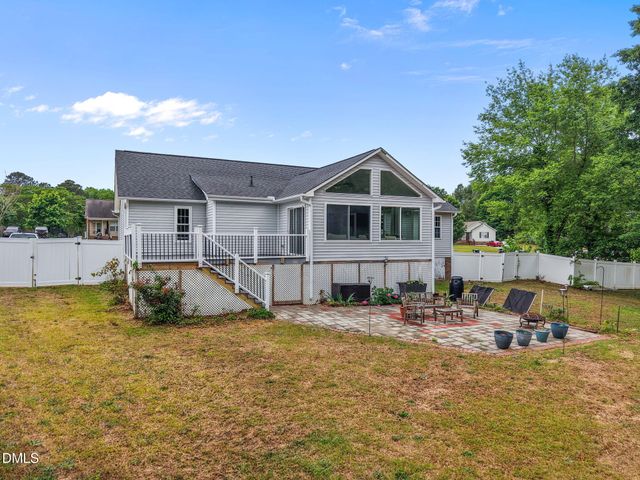 64 Marie Court, Willow Springs, NC 27592