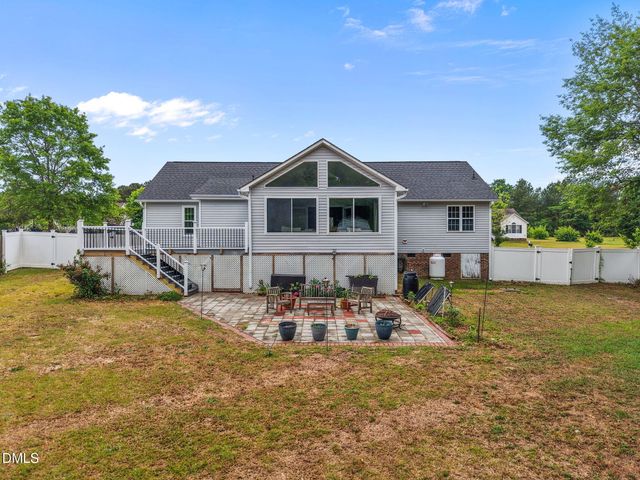 64 Marie Court, Willow Springs, NC 27592