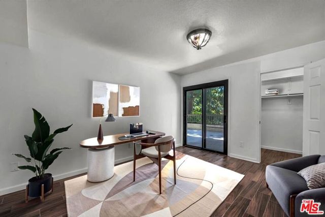 8600 Tuscany Avenue 202, Playa Del Rey, CA 90293
