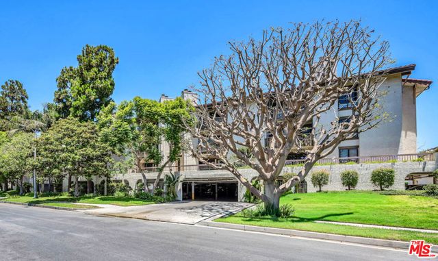 8600 Tuscany Avenue 202, Playa Del Rey, CA 90293